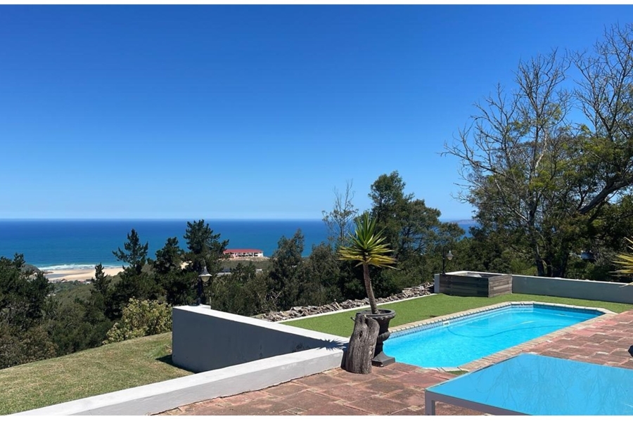 8 Bedroom Property for Sale in Groot Brakrivier Central Western Cape